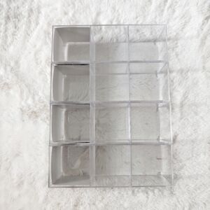 💮3/$30💮 4 pcs 3 Cube Case
